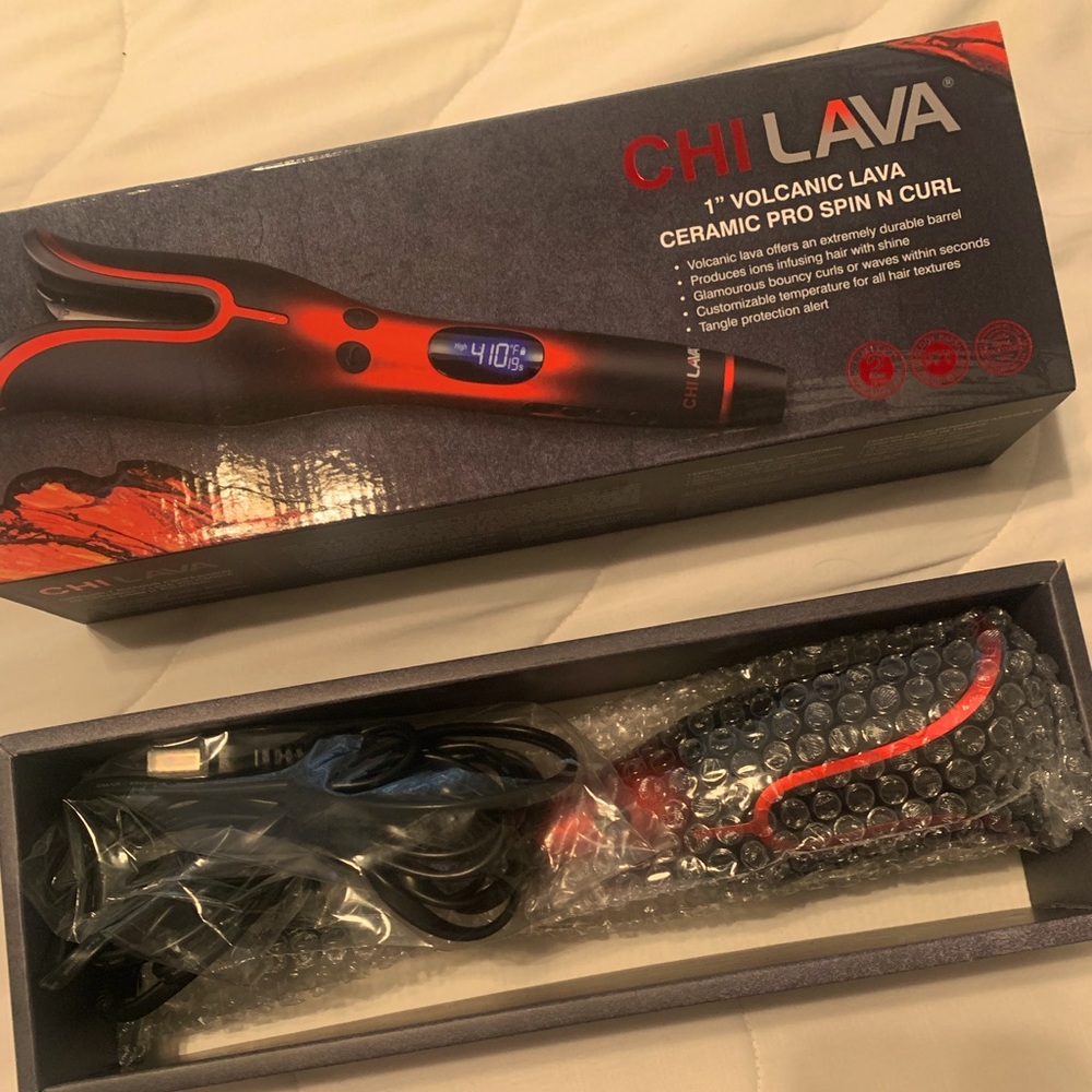 CHI LAVA Curling Iron